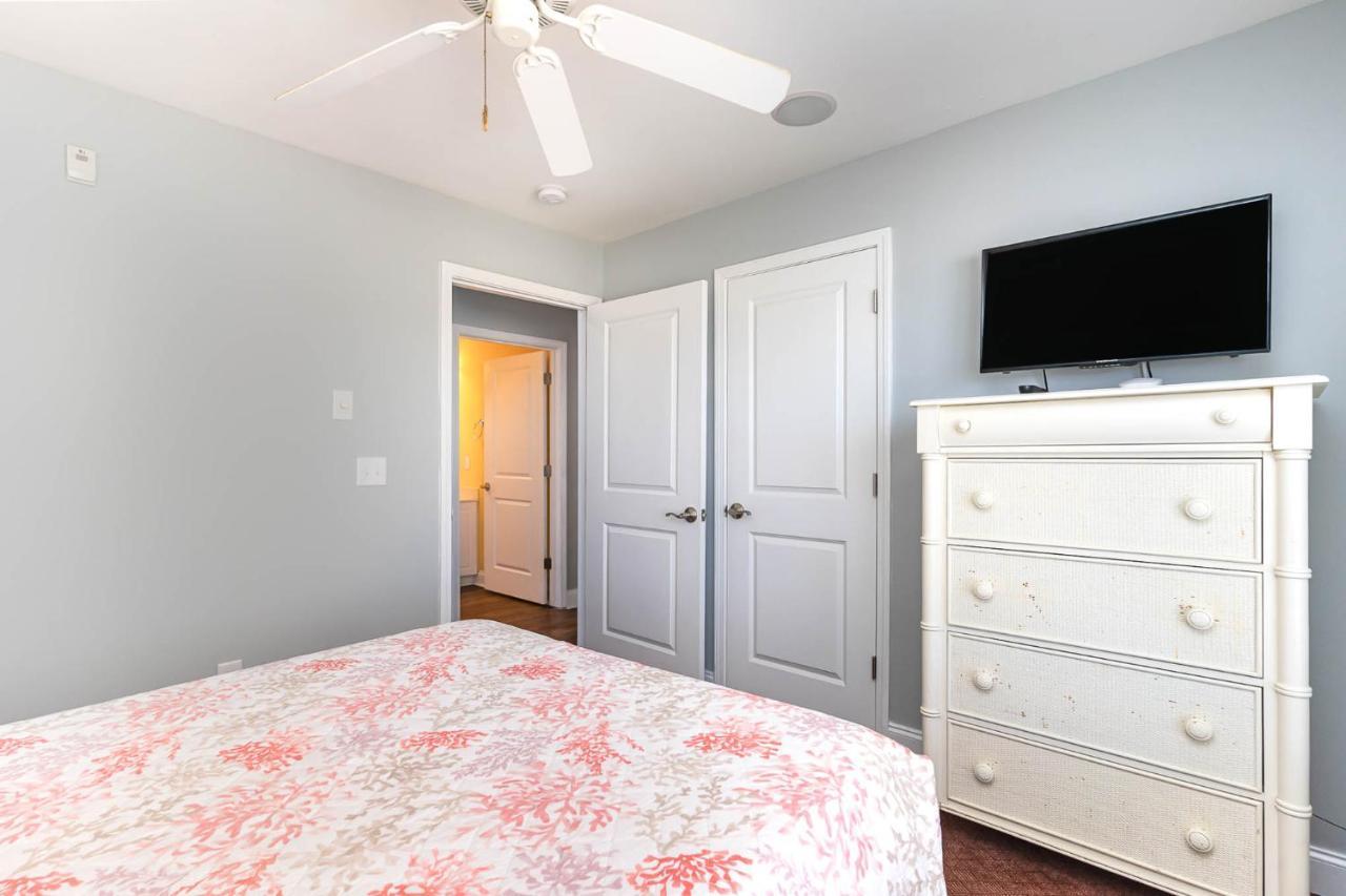 Spacious Penthouse Ocean Front 7 Bedroom Condo - Ambassador Villas Unit 401 Myrtle Beach Exterior photo